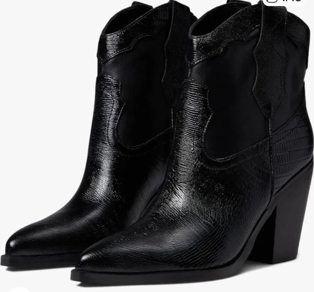 NWOT Marc Fisher black embossed, gona leather Pull on western boot 5